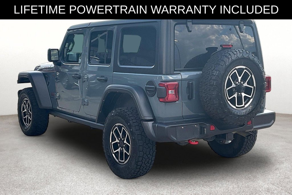 Used 2024 Jeep Wrangler Unlimited Rubicon AWD/4WD image 11
