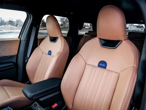 New 2026 MINI Cooper Countryman S w/ Comfort Package Max image 17