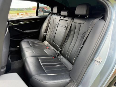 Used 2019 BMW 530i xDrive w/ Convenience Package AWD/4WD image 30