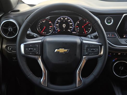 Used 2022 Chevrolet Blazer Premier w/ Enhanced Convenience Package image 27