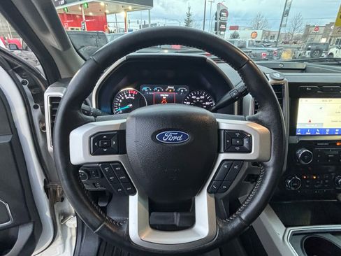Used 2020 Ford F350 Lariat w/ Lariat Ultimate Package AWD/4WD image 16