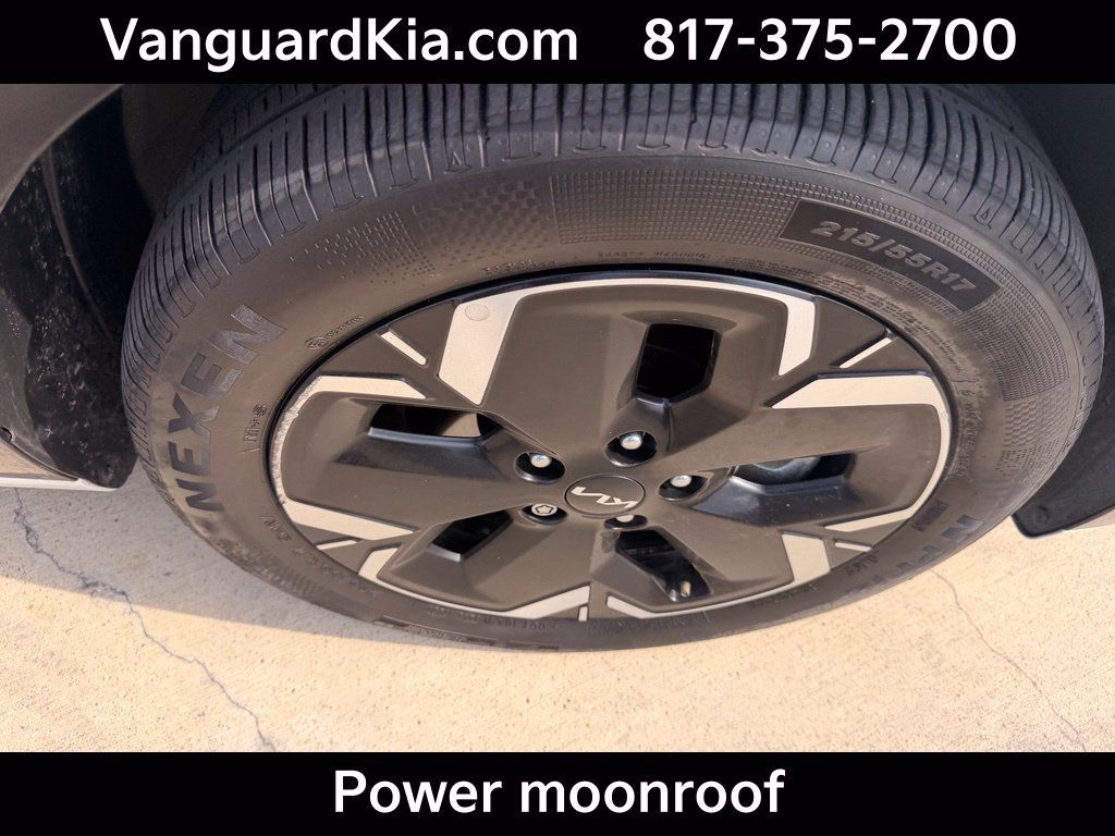 Used 2023 Kia Niro Wave FWD image 11