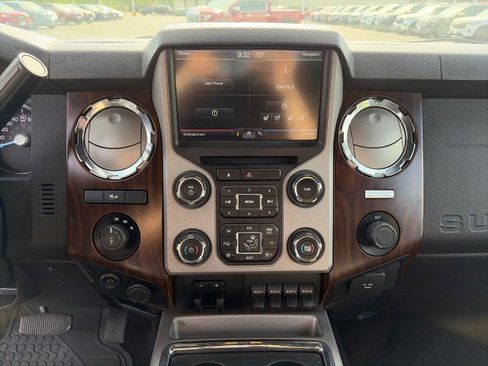 Used 2015 Ford F350 Lariat w/ Chrome Package AWD/4WD image 17