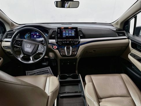 Used 2023 Honda Odyssey Touring image 23