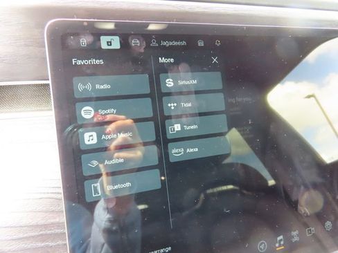 Used 2023 Rivian R1S Adventure AWD/4WD image 26