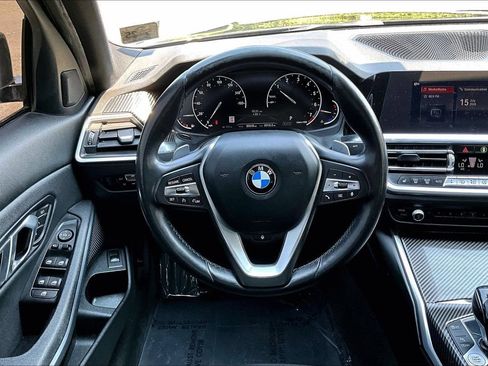 Used 2020 BMW 330i xDrive Sedan w/ Convenience Package AWD/4WD image 21