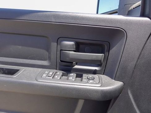 New 2025 RAM 3500 Tradesman w/ Chrome Appearance Group image 17