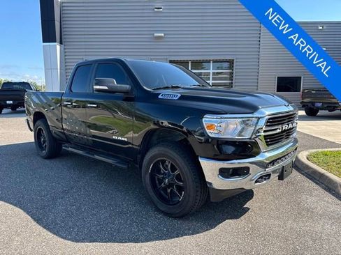 Used 2020 RAM 1500 Big Horn AWD/4WD image 1