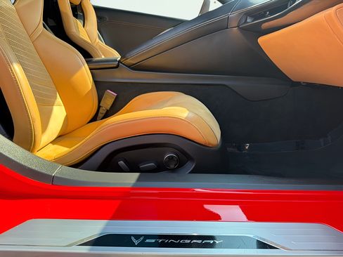 Used 2020 Chevrolet Corvette Stingray Premium Cpe w/ 3LT Preferred Equipment Group RWD image 27