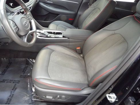 Used 2021 Hyundai Sonata SEL Plus w/ Tech Package FWD image 18