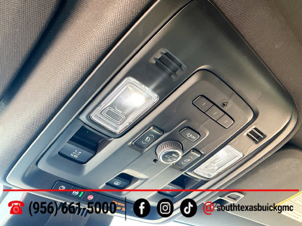 Used 2023 GMC Yukon SLT w/ SLT Premium Package RWD image 21