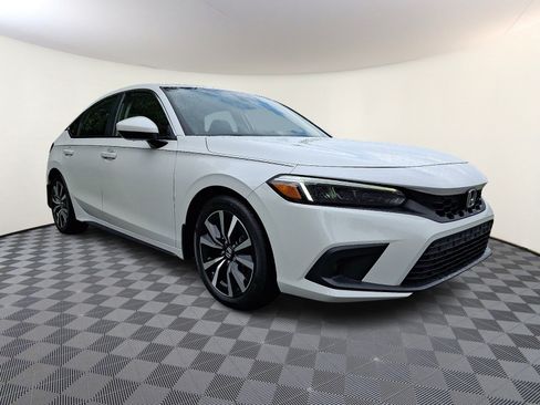 Used 2023 Honda Civic EX-L image 1