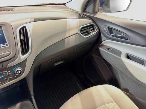 Used 2019 Chevrolet Equinox LT FWD image 23