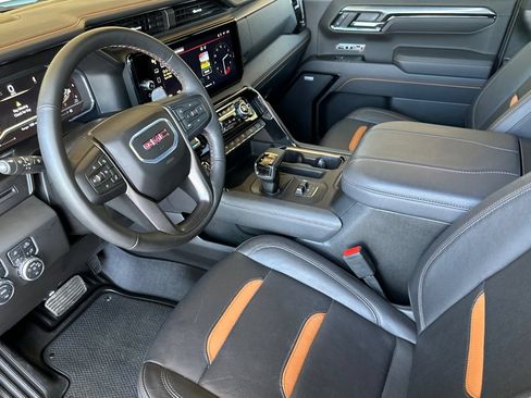 Certified 2025 GMC Sierra 1500 AT4 AWD/4WD image 10
