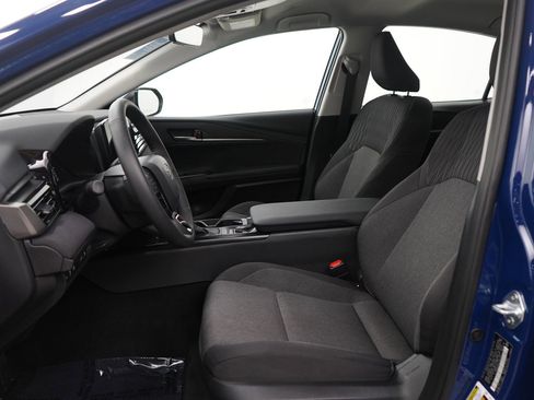 Used 2025 Toyota Camry LE image 14