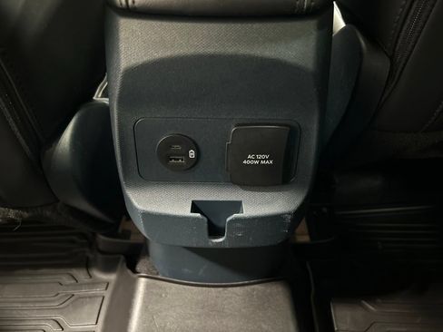 Used 2024 Ford Maverick Lariat w/ Black Appearance Package AWD/4WD image 26