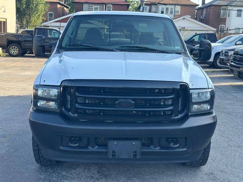 Used 2002 Ford F250 2WD Regular Cab Super Duty image 2