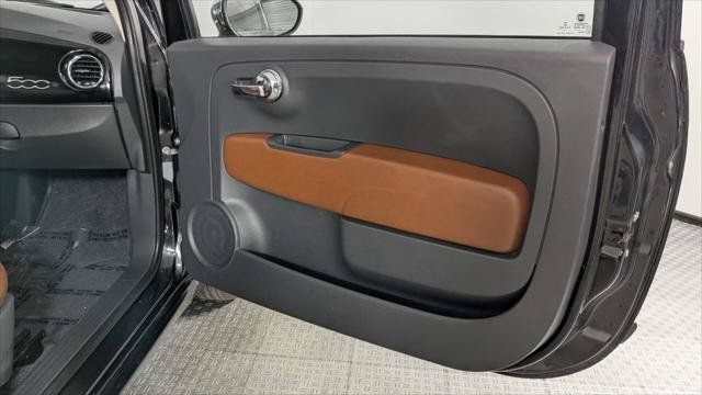 Used 2015 FIAT 500 Lounge w/ Luxury Leather Package FWD image 17