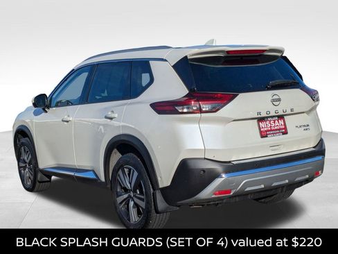 Certified 2023 Nissan Rogue Platinum w/ Platinum Premium Package AWD/4WD image 12