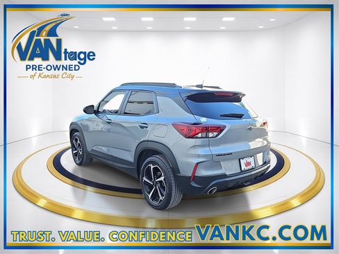 Certified 2023 Chevrolet TrailBlazer RS w/ Convenience Package image 9