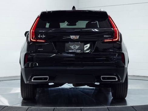 Used 2025 Cadillac XT4 Premium Luxury image 7