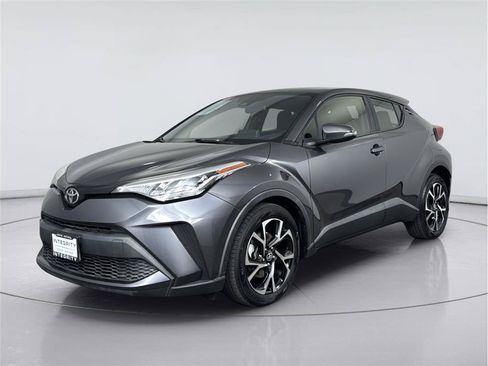 Used 2021 Toyota C-HR XLE FWD image 1