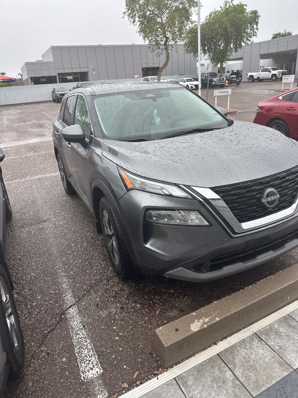 Used 2023 Nissan Rogue SV FWD image 7