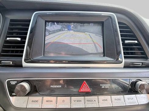 Used 2019 Hyundai Sonata SE FWD image 10