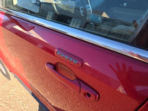 Used 2010 Ford Edge Limited image 19