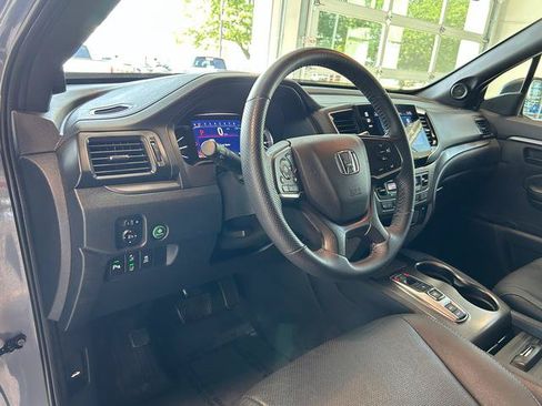Used 2023 Honda Passport EX-L image 17