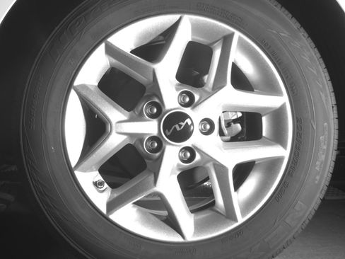 Used 2025 Kia Soul LX w/ LX Technology Package image 14