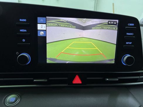 Used 2026 Hyundai Elantra Sport FWD image 21
