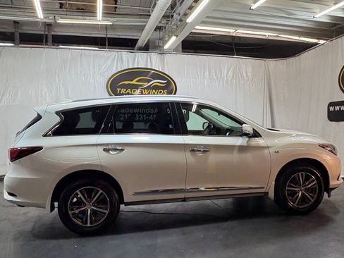 Used 2017 INFINITI QX60 Luxe w/ Premium Plus Package AWD/4WD image 6