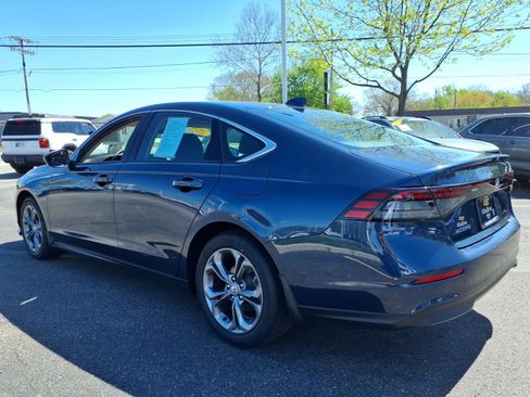 Certified 2024 Honda Accord EX image 10