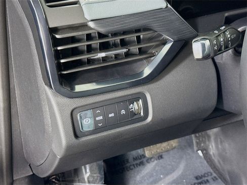 New 2026 GMC Acadia AT4 image 5