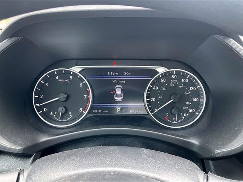 Used 2025 Nissan Sentra SV FWD image 24
