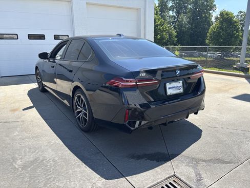 Used 2024 BMW i5 M60 w/ Premium Package AWD/4WD image 19