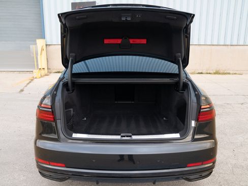 Used 2021 Audi A8 L 3.0T w/ Executive Plus Package image 16