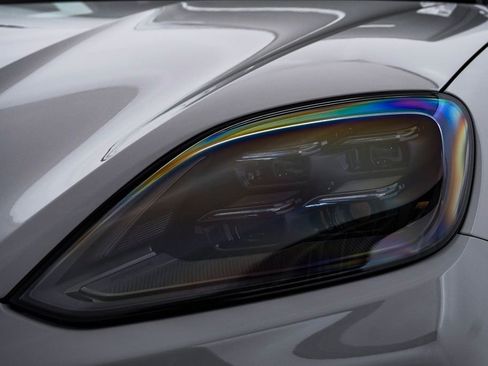 New 2026 Porsche Cayenne image 7