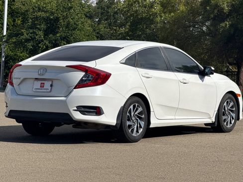 Used 2016 Honda Civic EX image 4