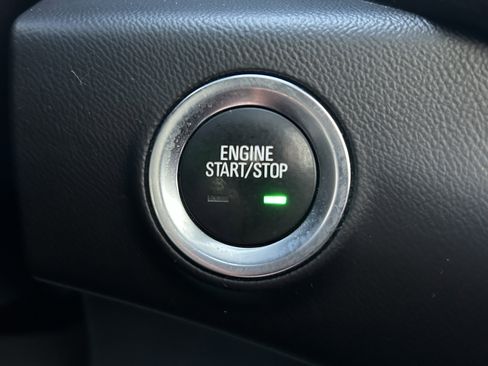 Used 2020 GMC Terrain SLT w/ Preferred Package image 36