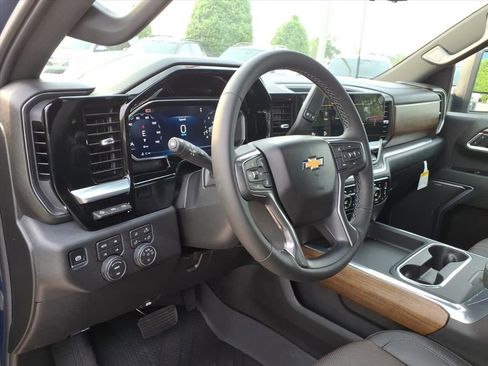 New 2026 Chevrolet Silverado 3500 High Country w/ High Country Premium Package AWD/4WD image 14
