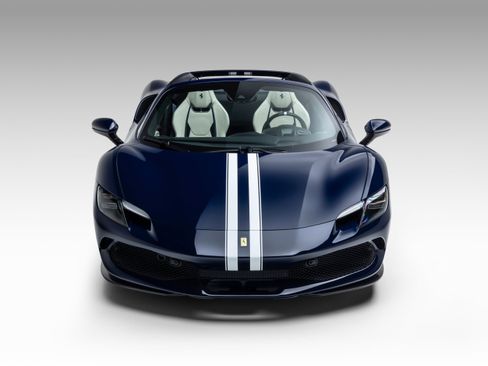 Used 2025 Ferrari 296 GTS image 3