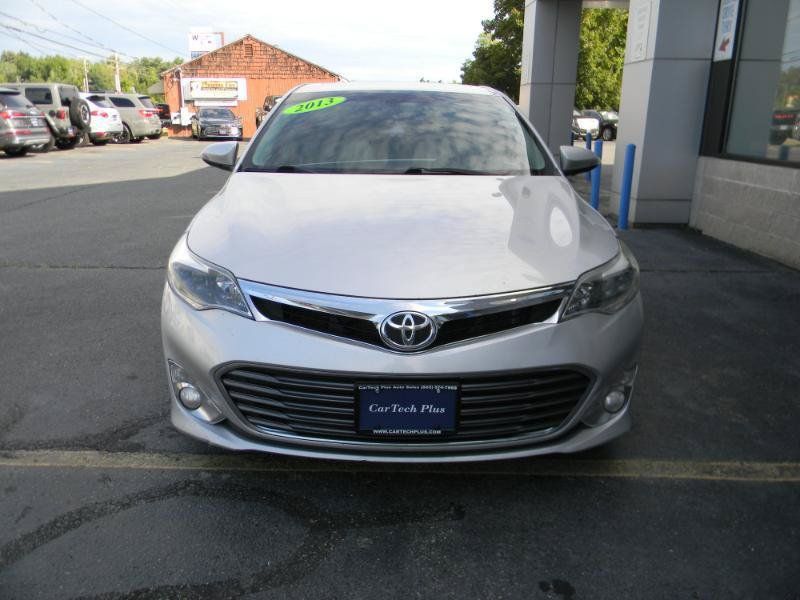 Used 2013 Toyota Avalon Limited FWD image 3