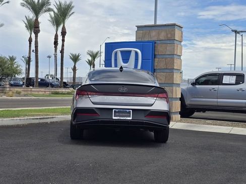 Used 2025 Hyundai Elantra Sport w/ Cargo Package FWD image 6