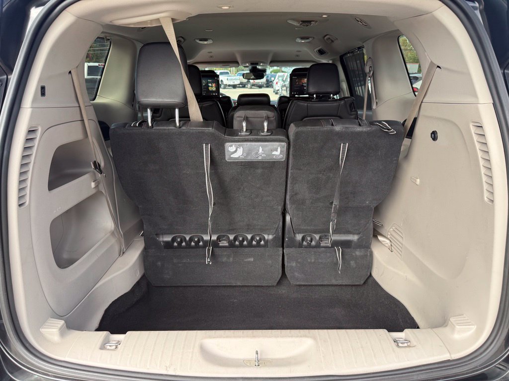 Used 2019 Chrysler Pacifica Touring-L Plus w/ Advanced Safetytec Group FWD image 53