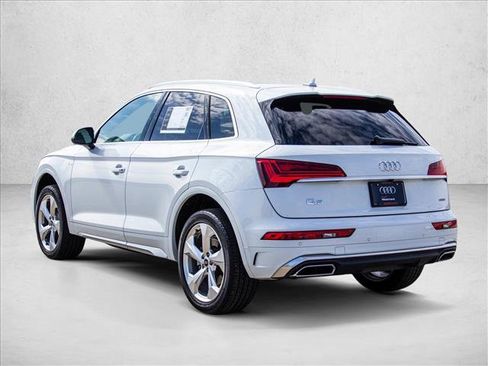 Used 2023 Audi Q5 2.0T Premium Plus w/ Premium Plus Package AWD/4WD image 7