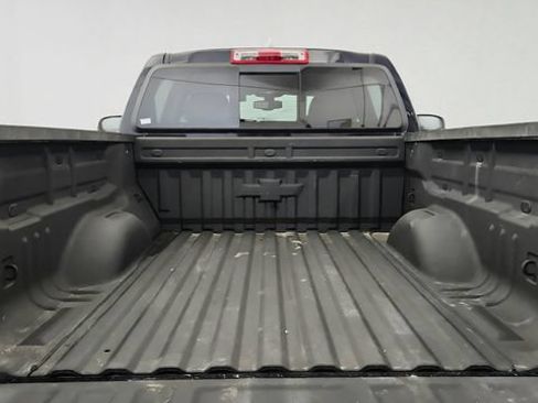 Used 2019 Chevrolet Colorado Z71 AWD/4WD image 19