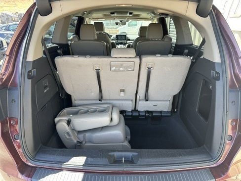 Used 2018 Honda Odyssey Elite image 9