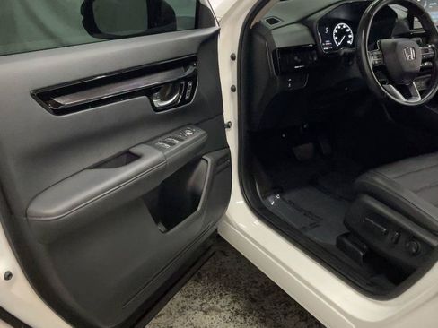 Used 2025 Honda CR-V EX-L image 25